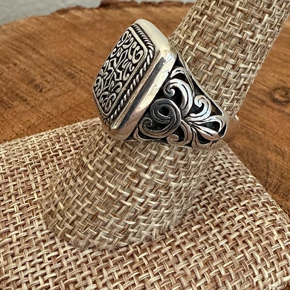 Indonesia Bali Square Scroll Sterling Silver Ring - Picture 4 of 8